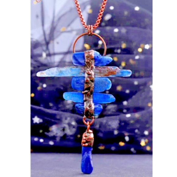 Natural Blue Quartz Stone Pendant Bohemian Style Necklace - Healing Crystals - Picture 3 of 4